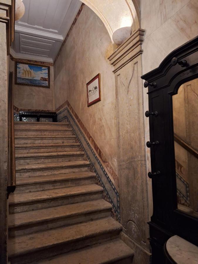 Chiado Apartments リスボン エクステリア 写真